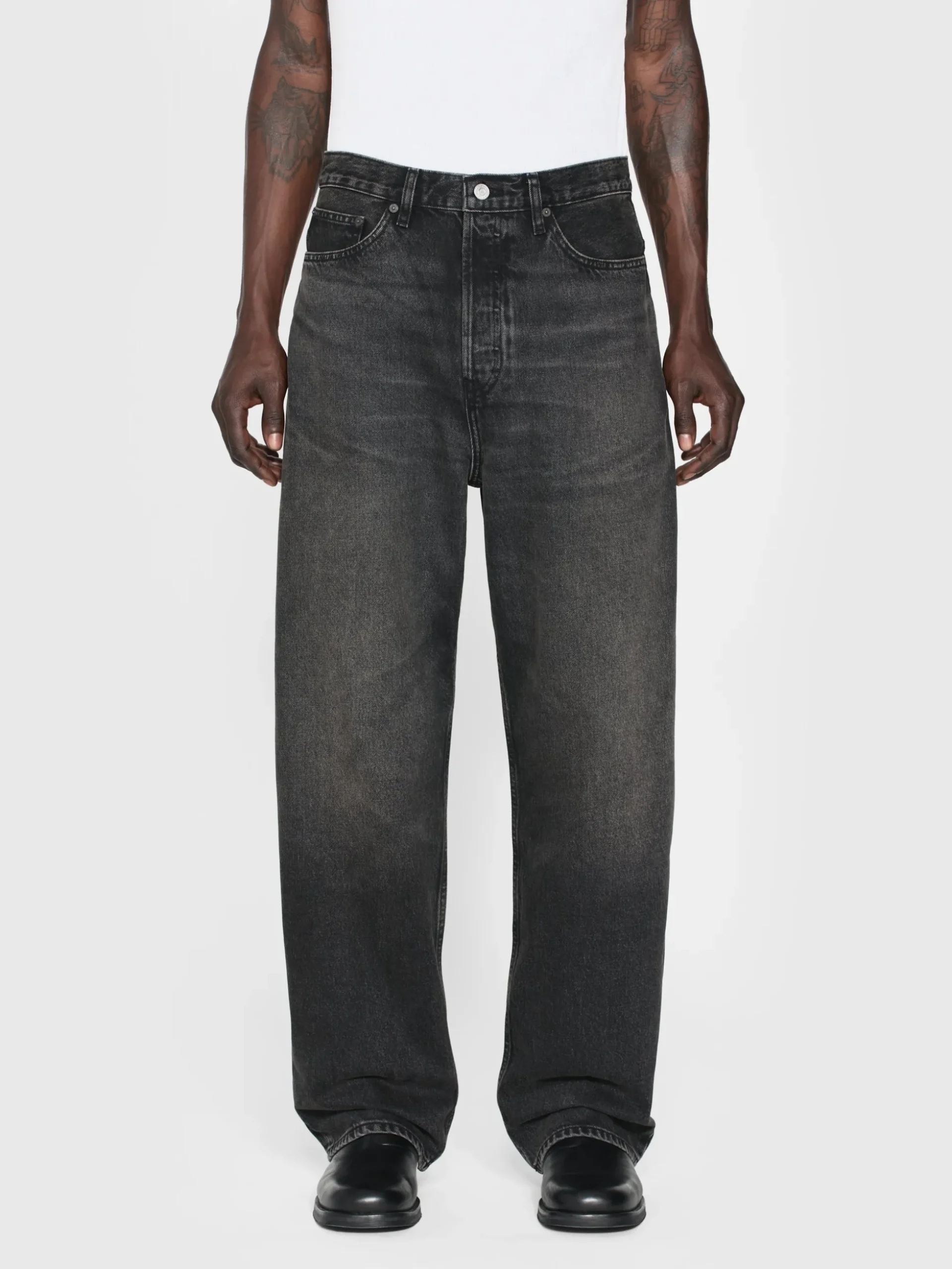 Baggy Jean in Motivation