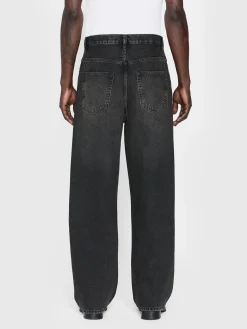 Baggy Jean in Motivation