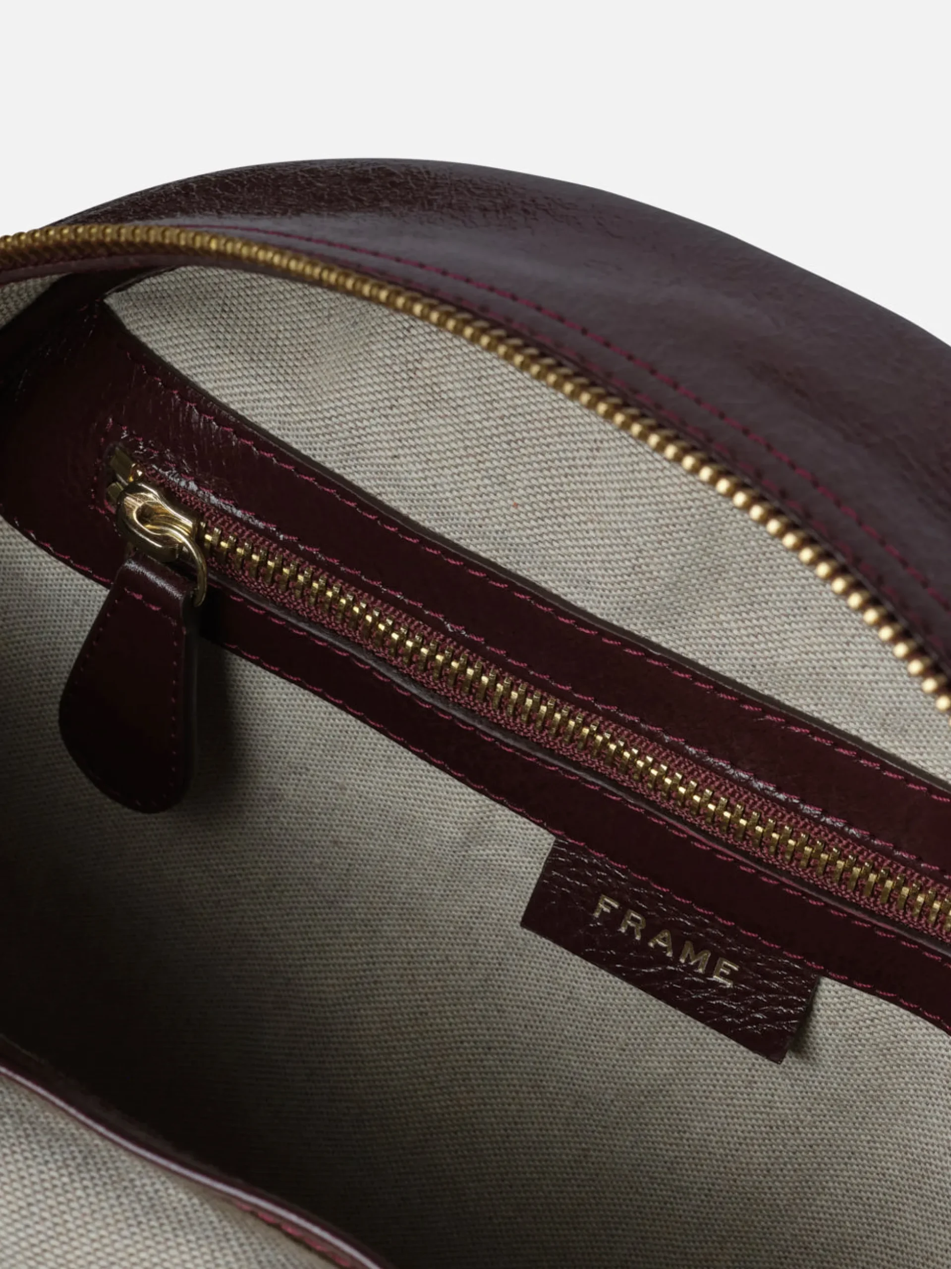Blini Circle Medium in Plum