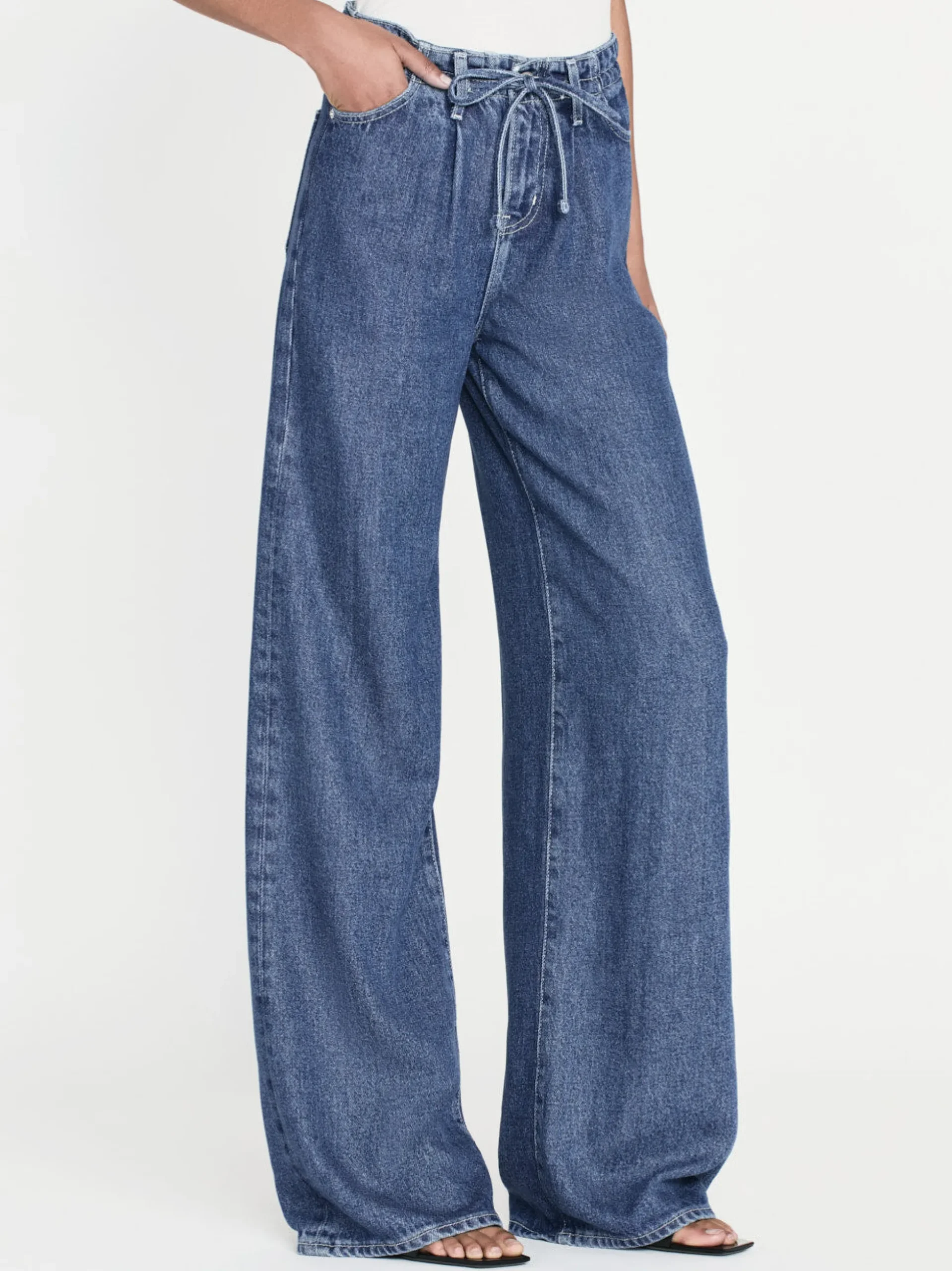 Drawstring Wide Leg in Ghost
