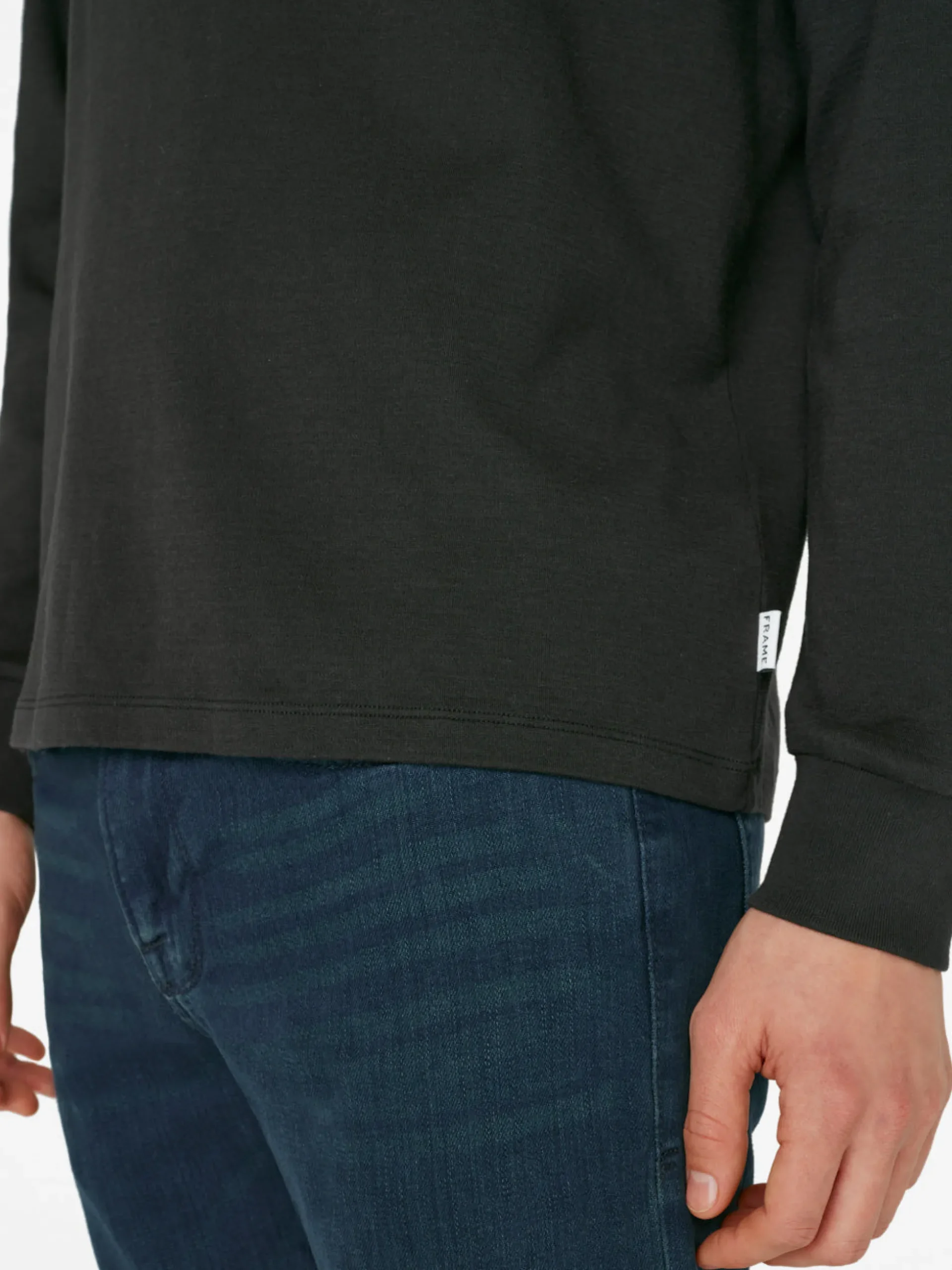 Duo Fold Long Sleeve Crew in Noir