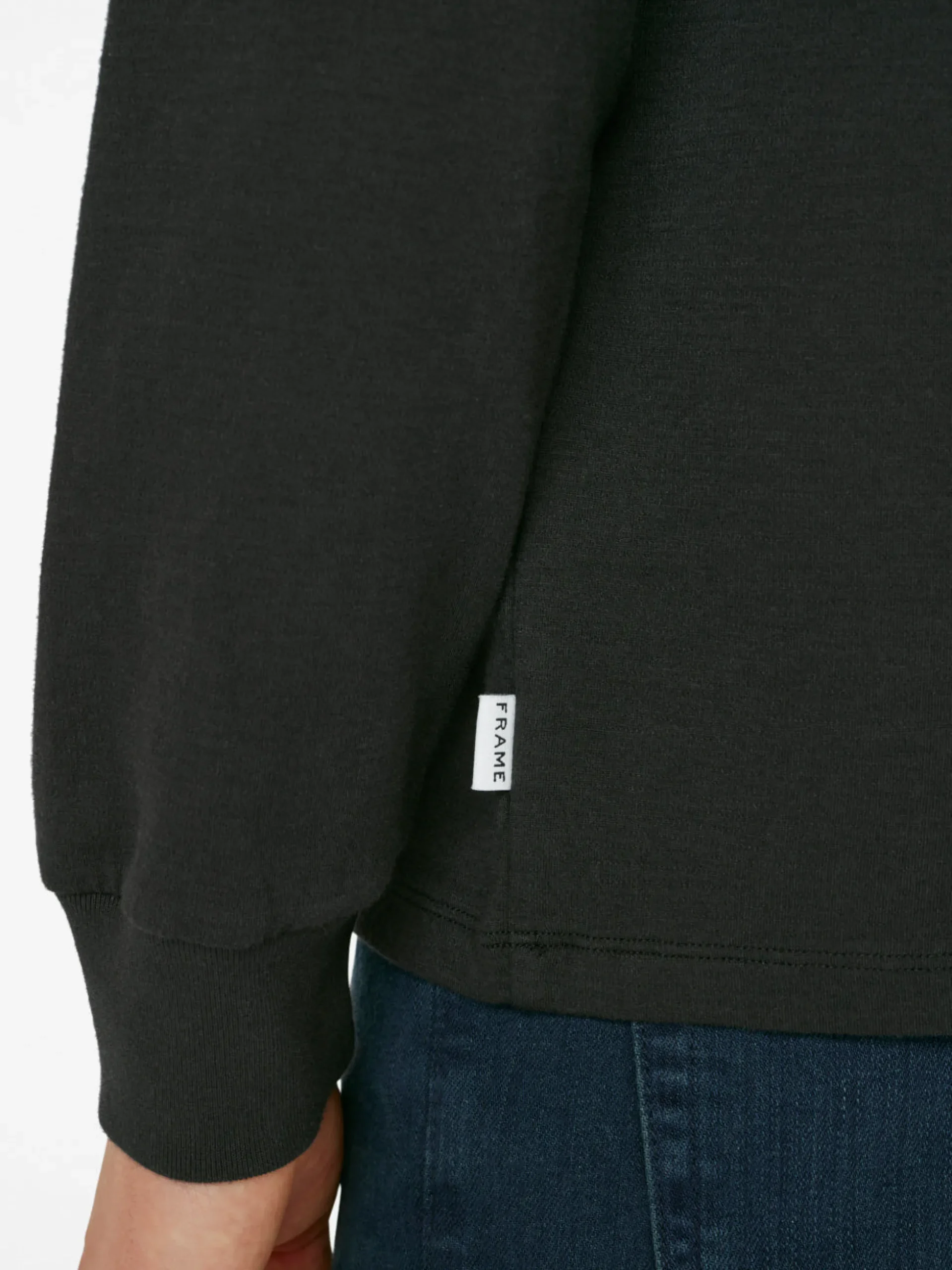 Duo Fold Long Sleeve Crew in Noir