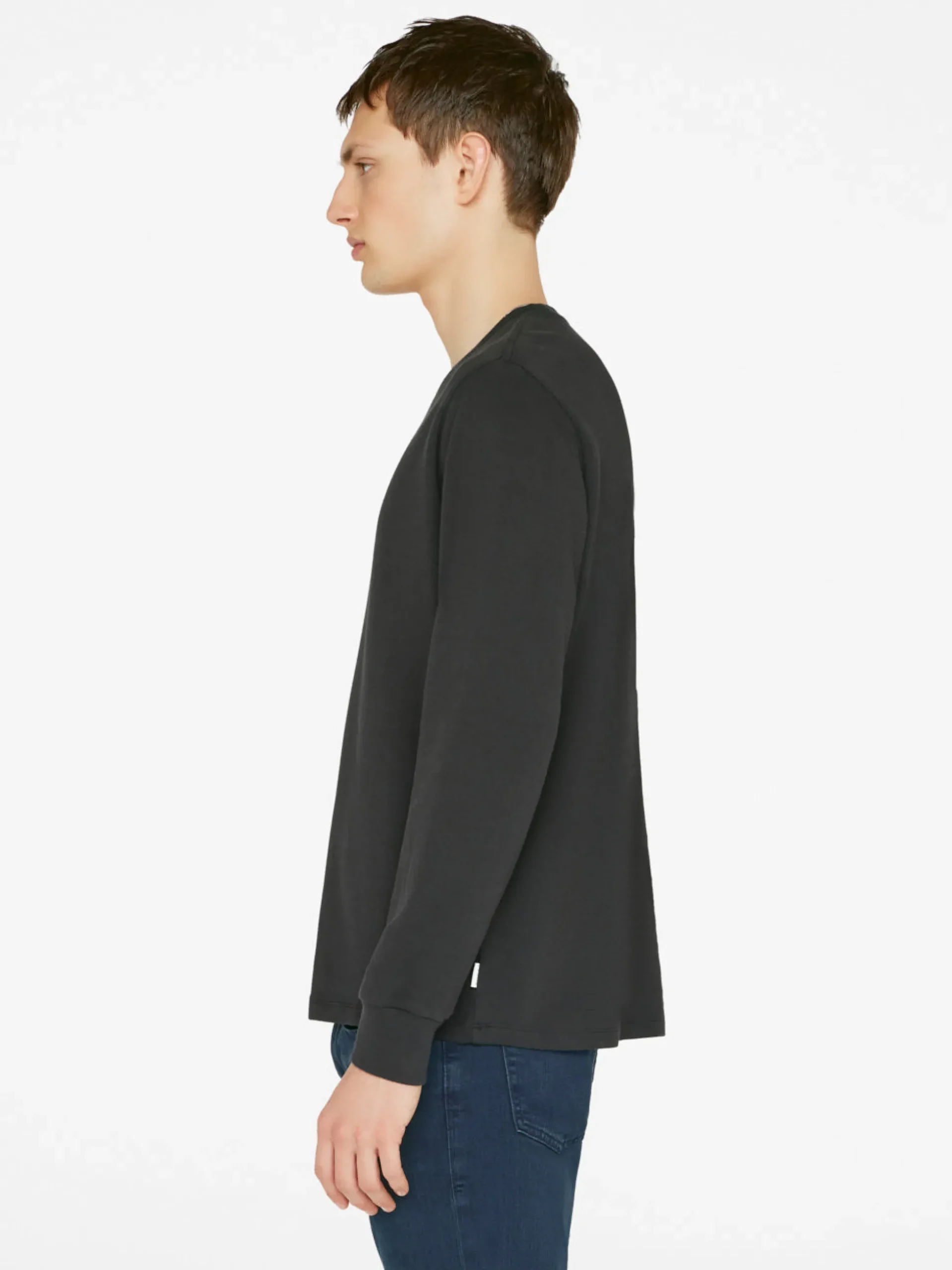 Duo Fold Long Sleeve Crew in Noir
