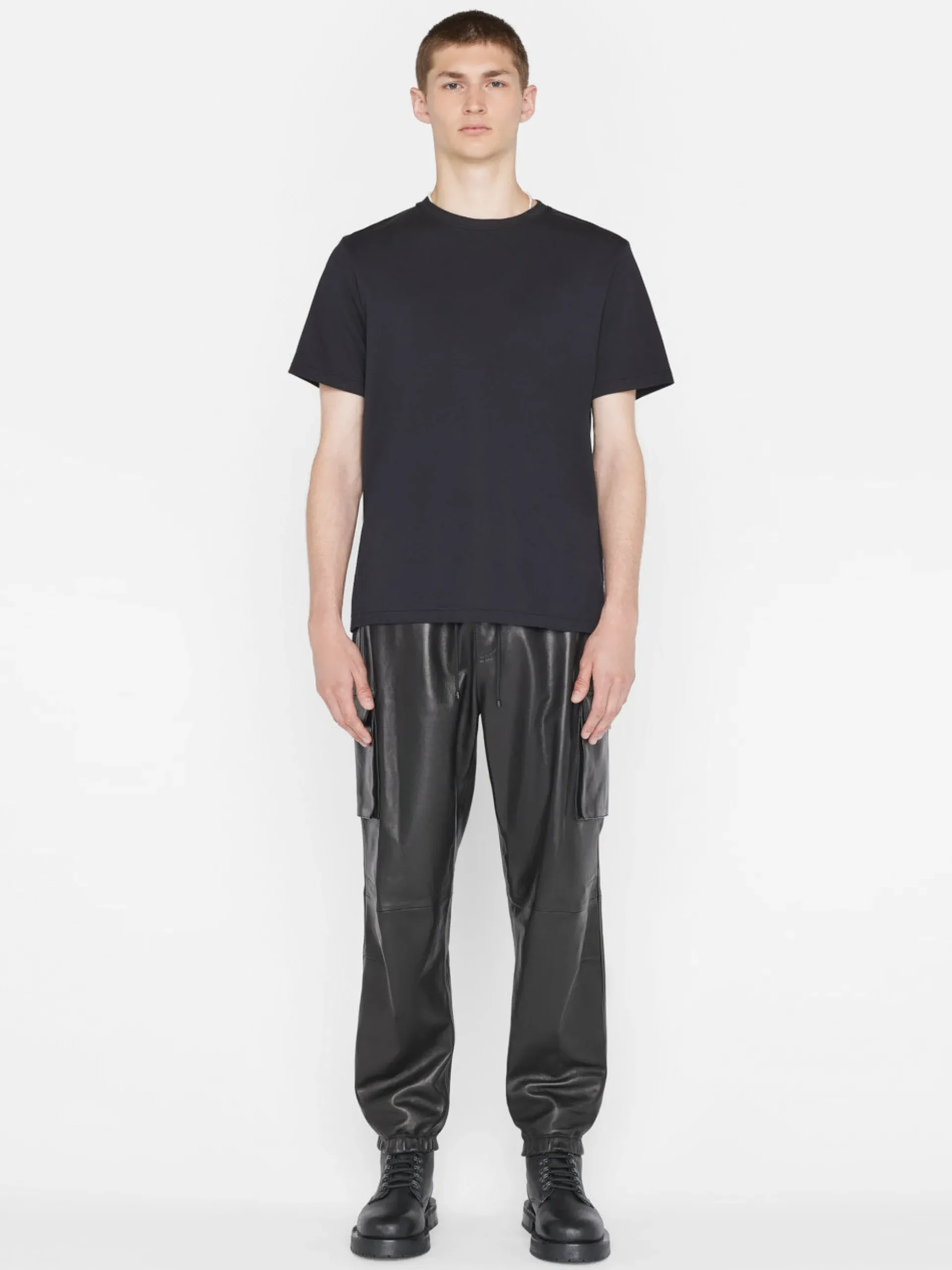 Duo Fold Tee in Noir