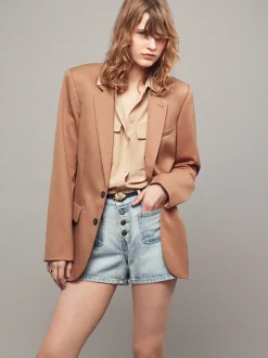 Everyday Blazer in Light Camel