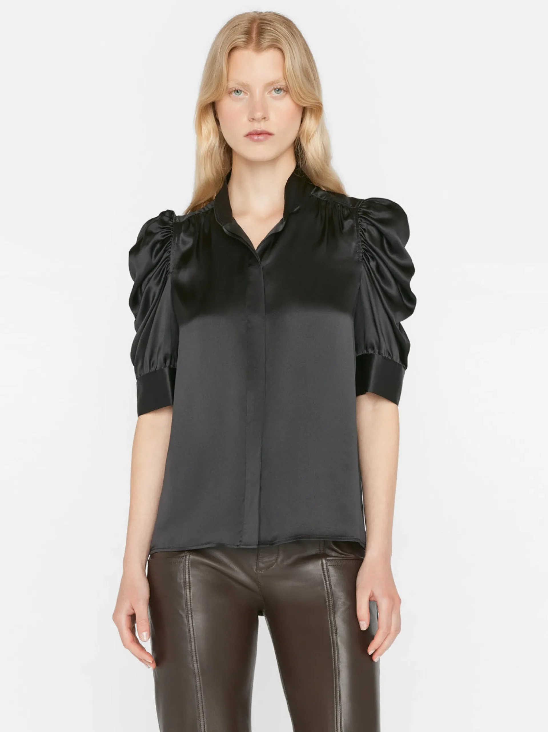 Gillian Top in Glossy Noir