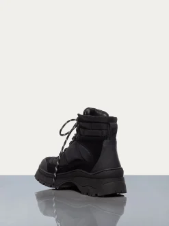 Hiking Lug Sole Boot in Noir
