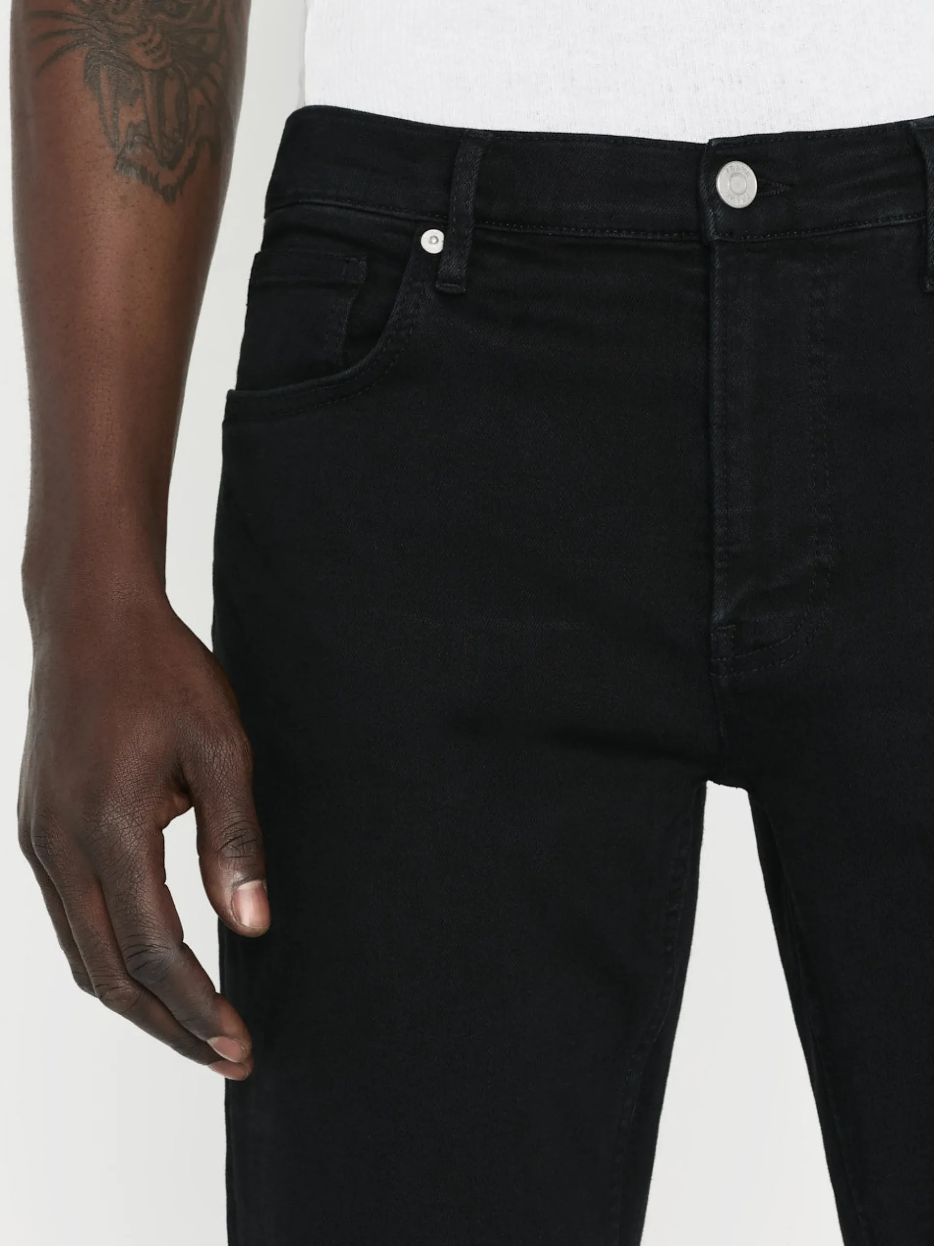 Jetset Modern Straight in Black