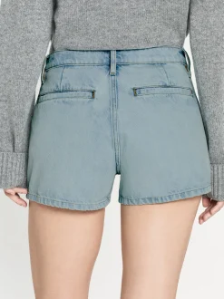 Le Bardot Exposed Button Short in Trevi