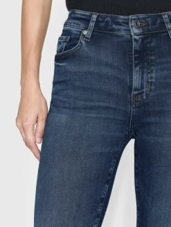 Le Crop Mini Boot in Skywalk