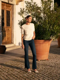 Le Easy Flare Side Slit in Calvin