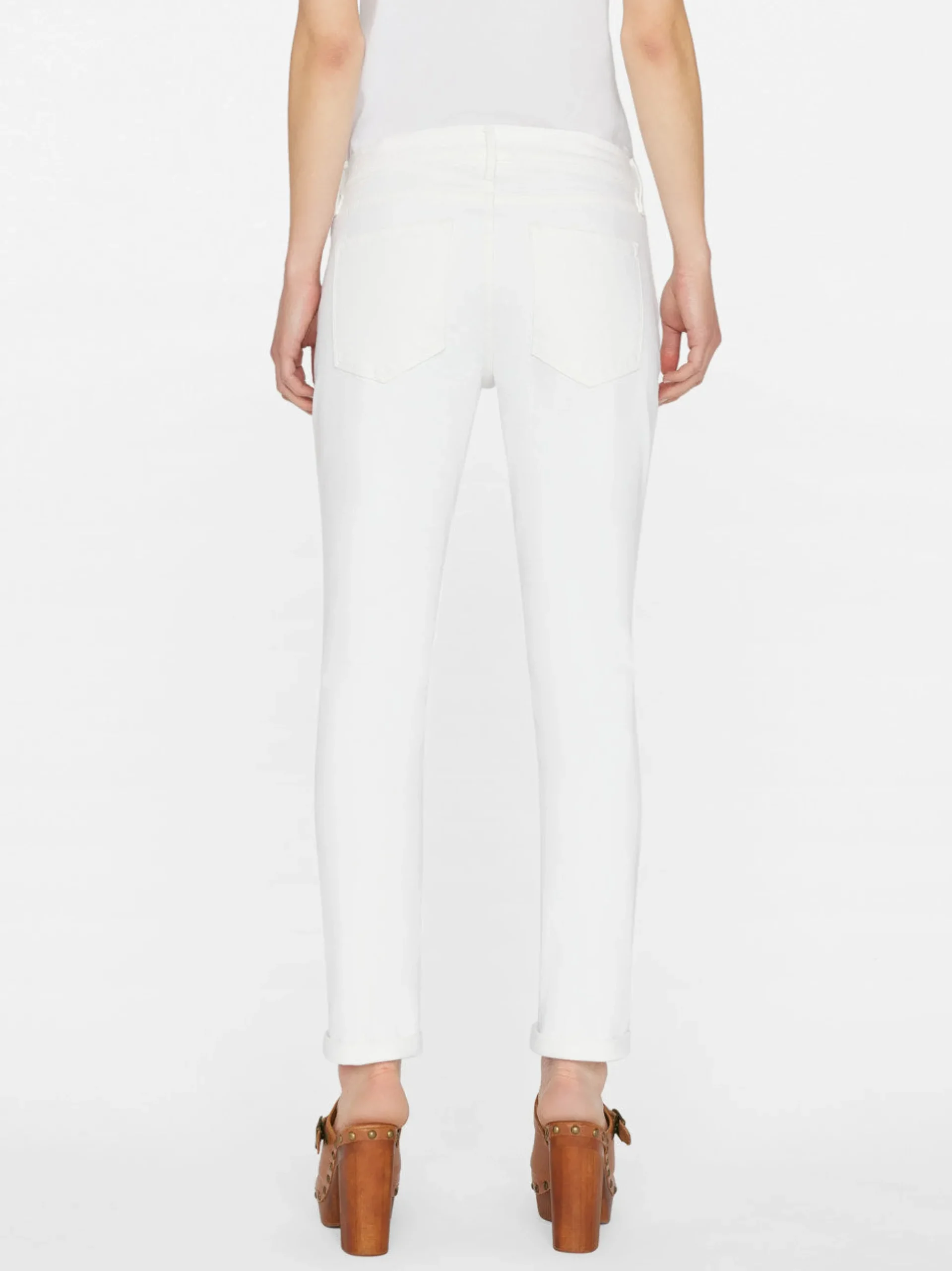 Le Garcon in Blanc