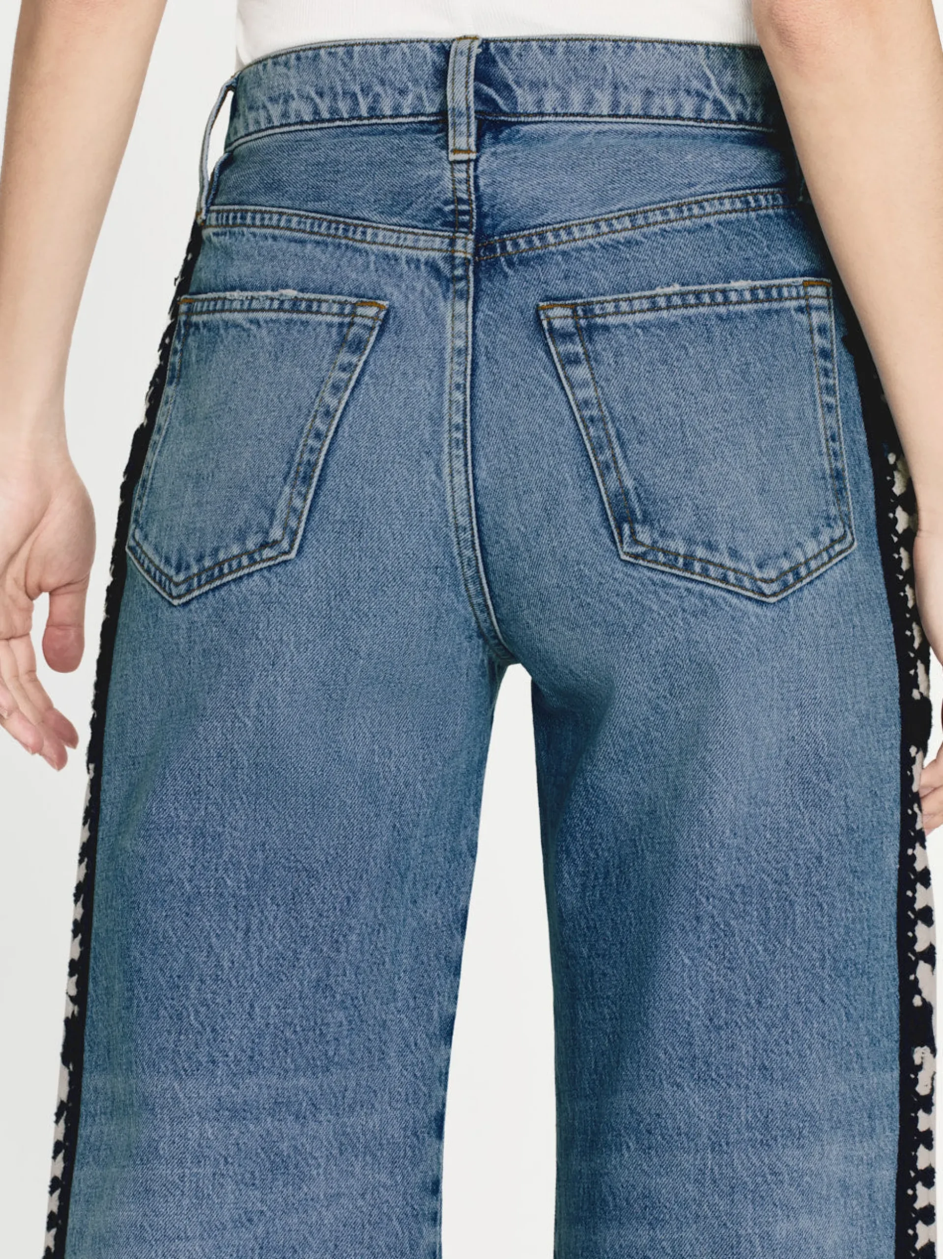 Le Jane Crop Crochet in Baines Clean