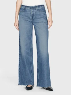 Le Low Baggy Wide Leg Cut Off in Crosbie