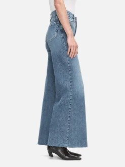 Le Palazzo Crop in Daphne Blue
