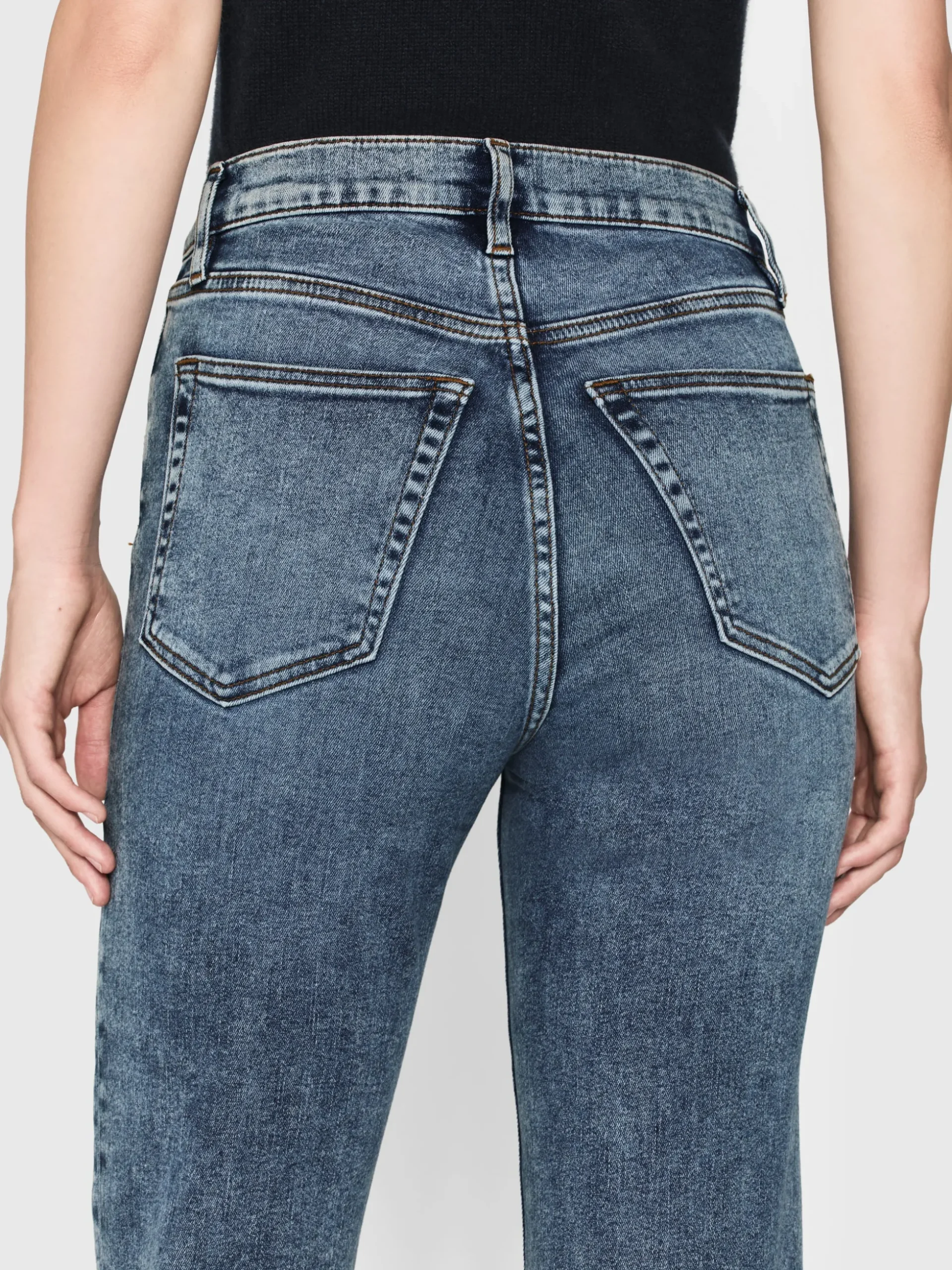 Le Sleek Straight in Rowley Raw Fray