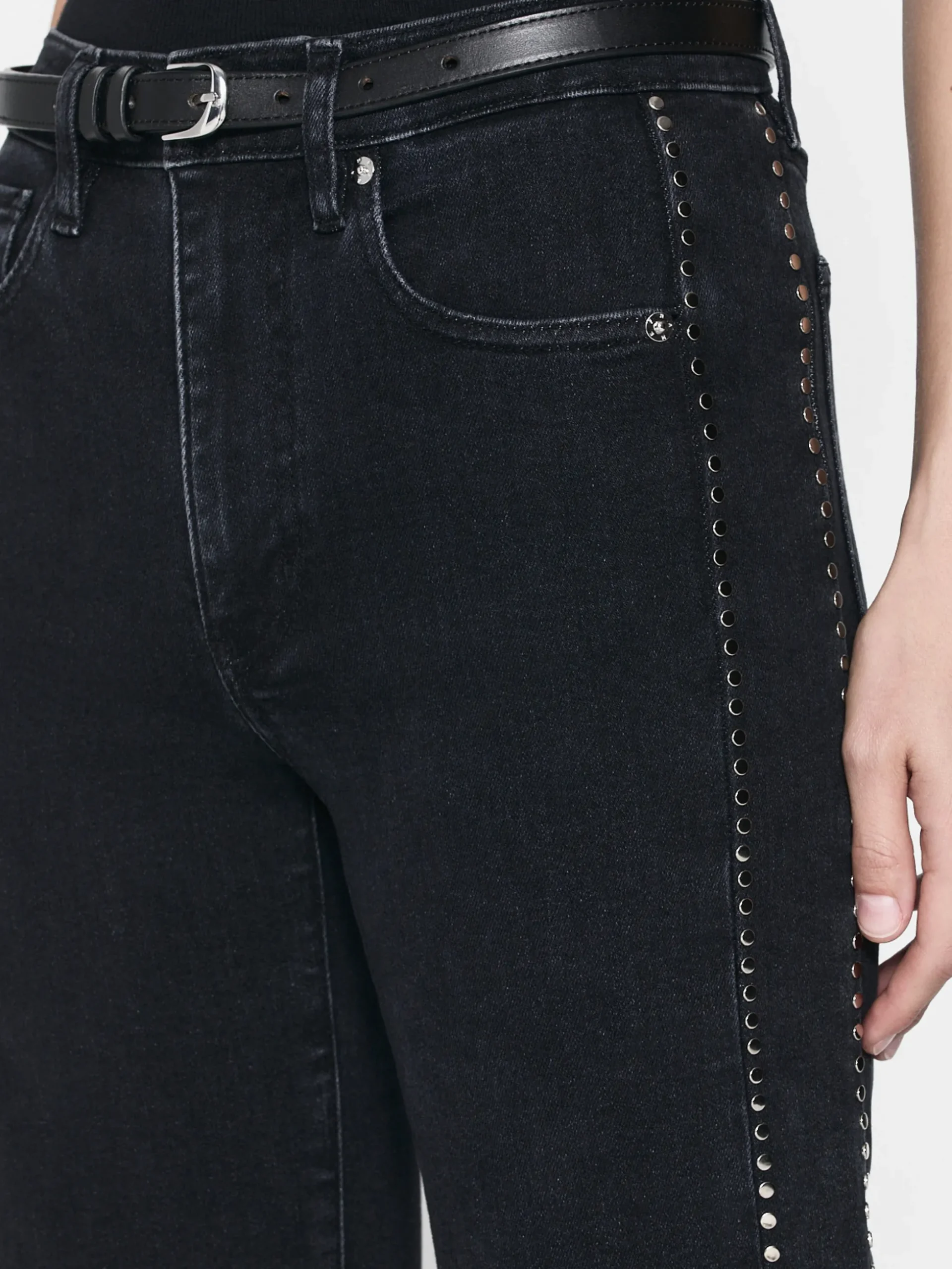 Le Sleek Straight Studded in Astronaut