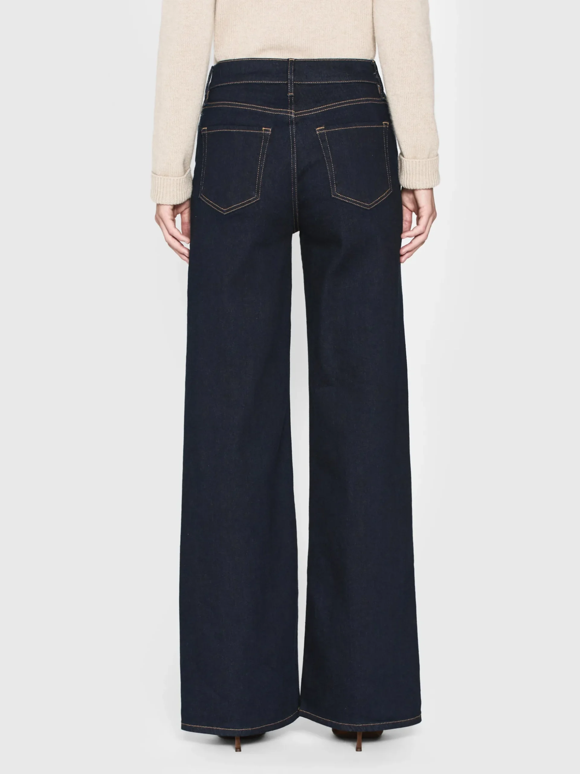 Le Slim Palazzo in Stargirl