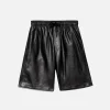 Leather Short in Noir