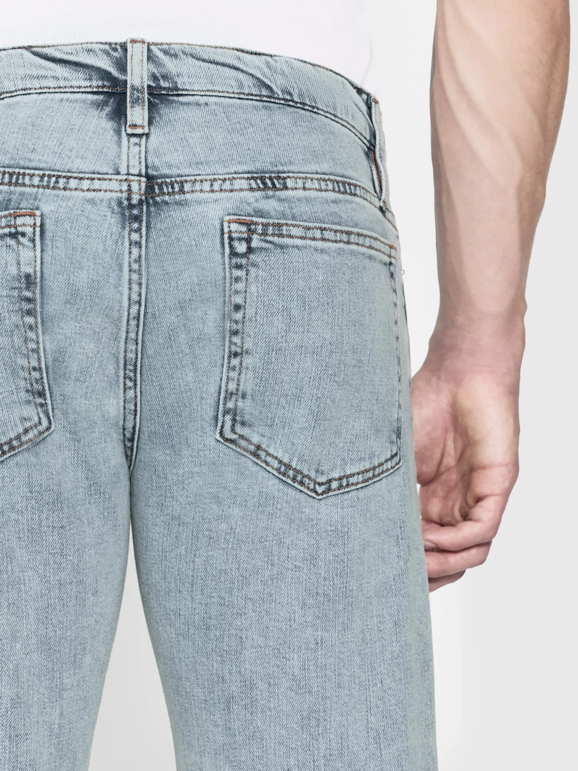 L'Homme Slim in Kenny