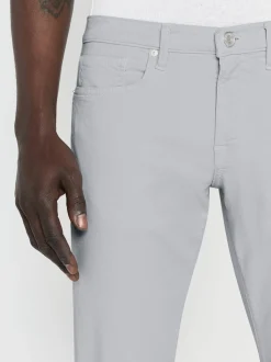 L'Homme Slim Brushed Twill in Ballad Blue