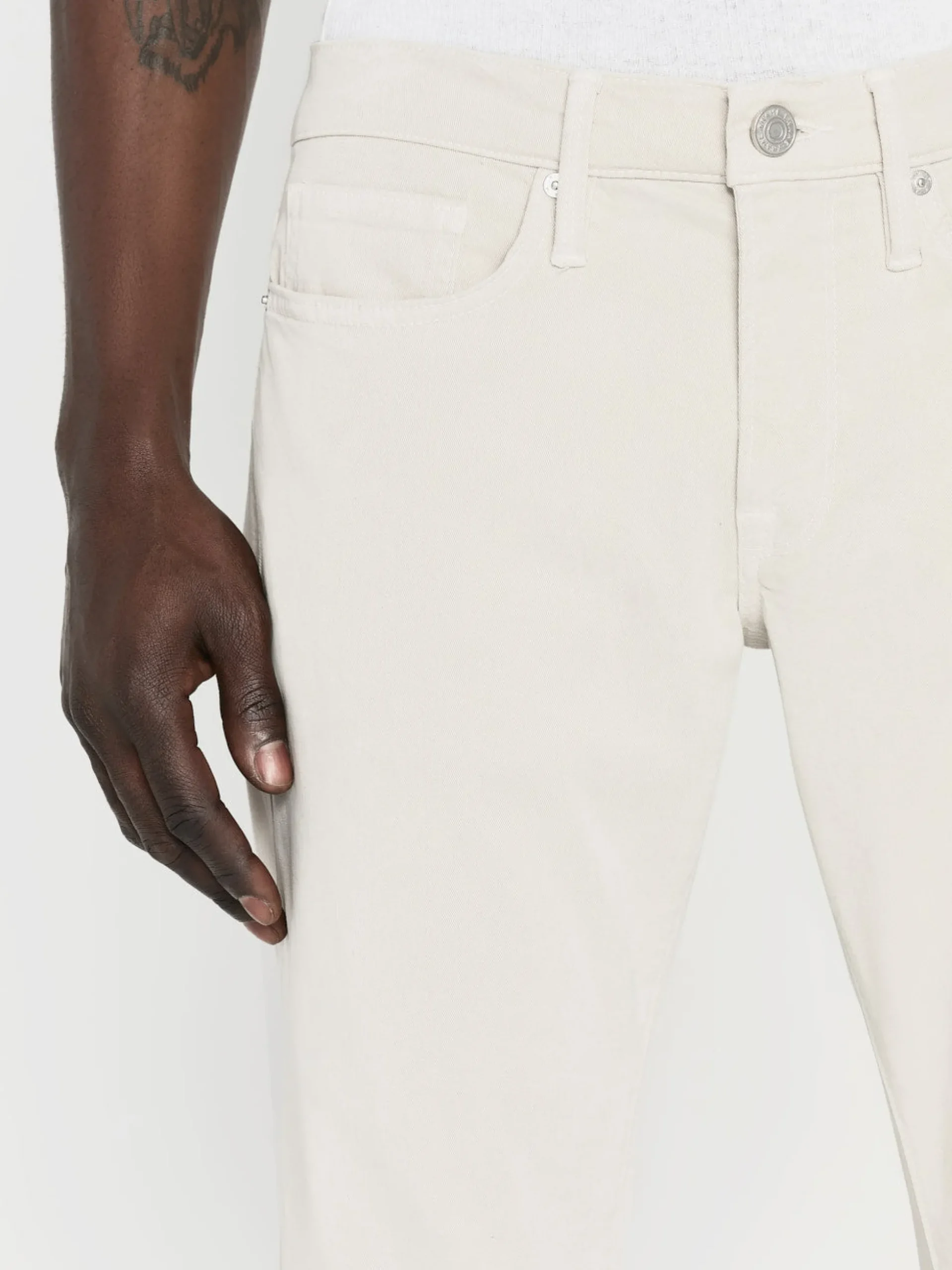 L'Homme Slim Brushed Twill in Milk Beige