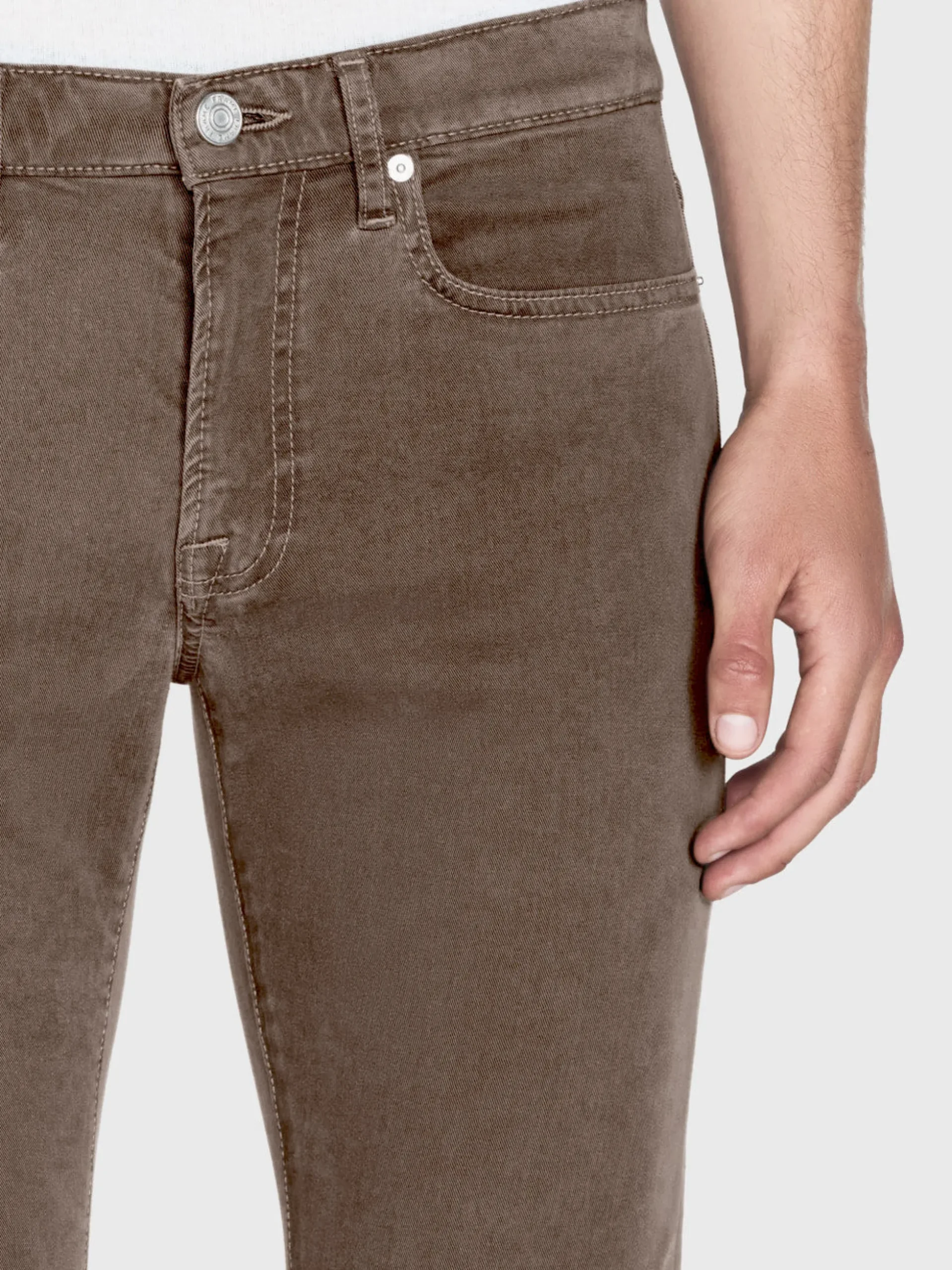 L'Homme Slim Brushed Twill in Dusty Grey
