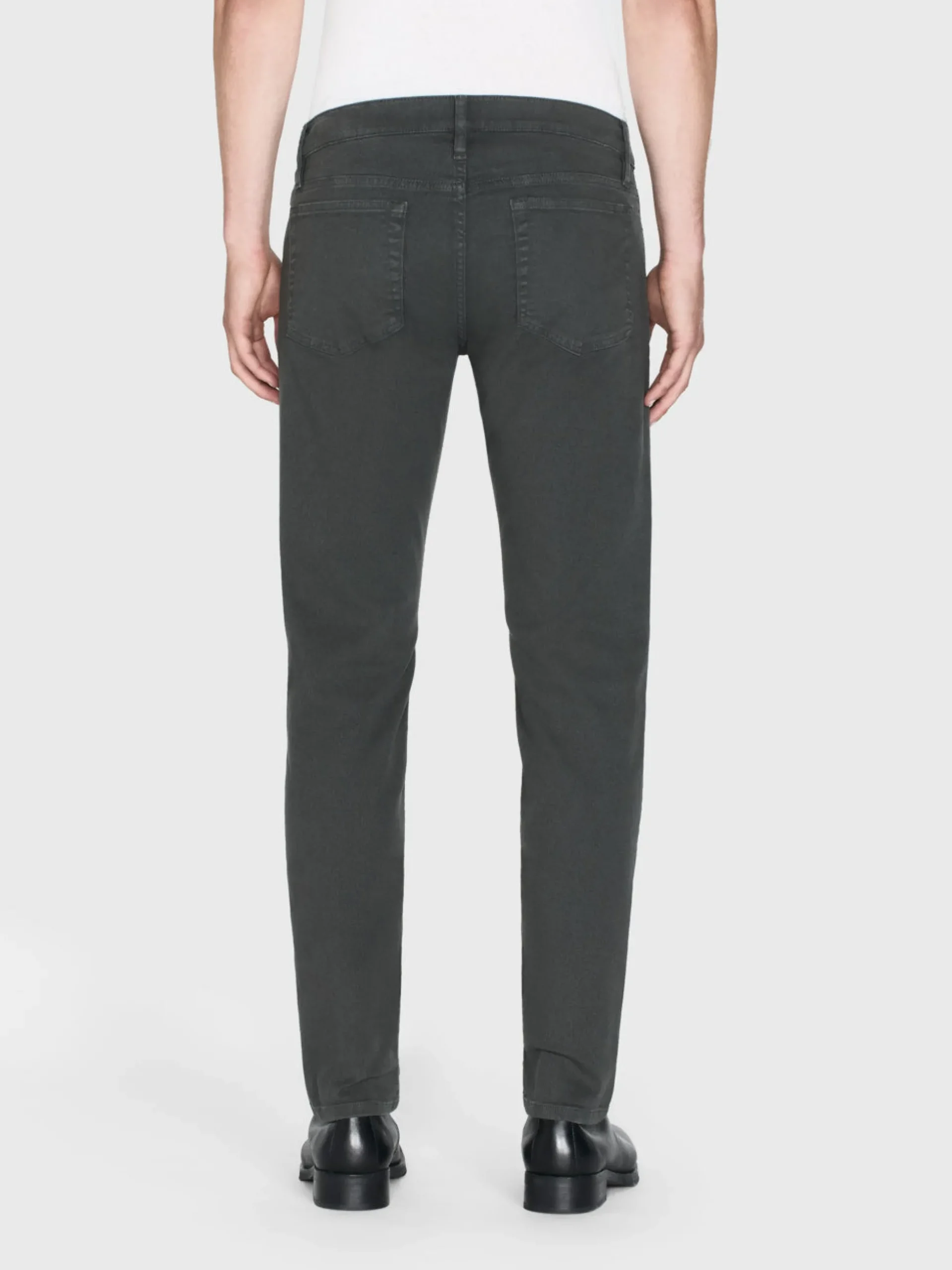 L'Homme Slim Twill in Dark Charcoal