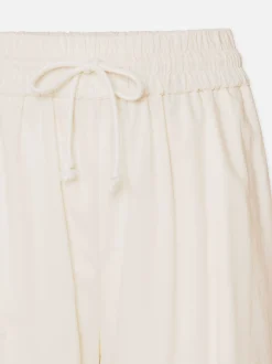 Lounge Pant in Cream