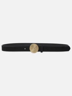 Medallion Buckle Belt in Black