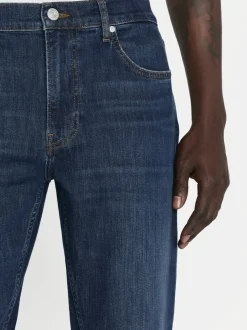 Modern Straight in Marques