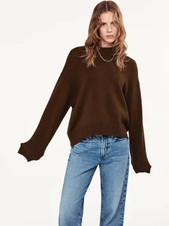 Oversized Cashmere Crew in Moss