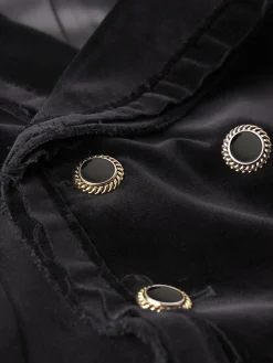 Shrunken Velvet Blazer in Black