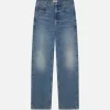 The Boxy Jean in Abbey