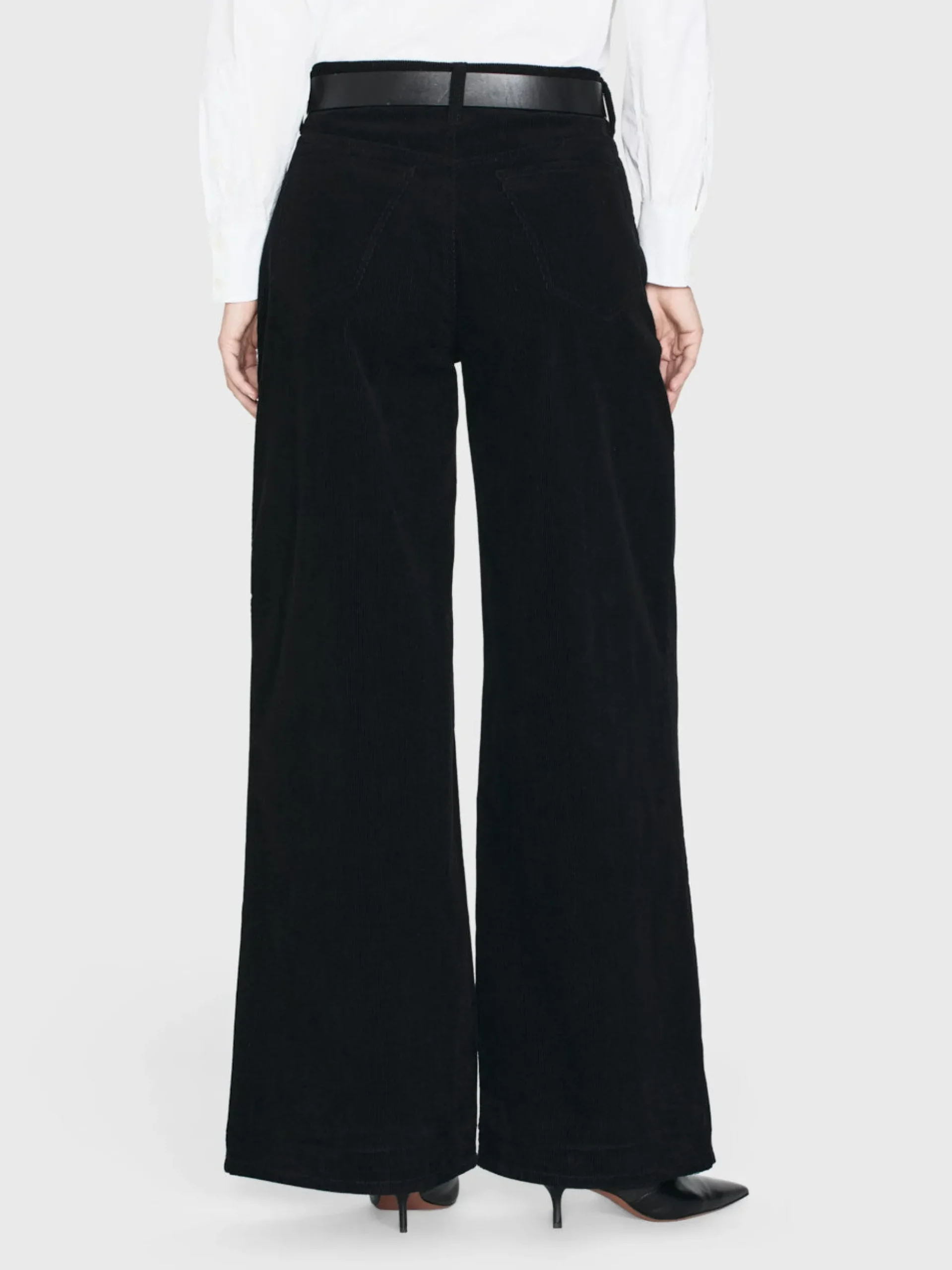 The Corduroy Trouser in Black