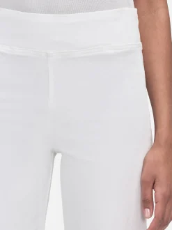 The Jetset Wide Crop in White