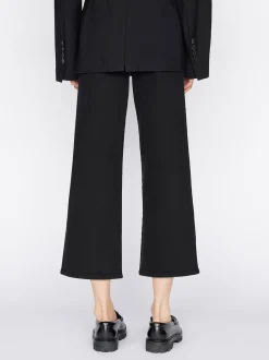 The Jetset Wide Crop in Sheen Noir