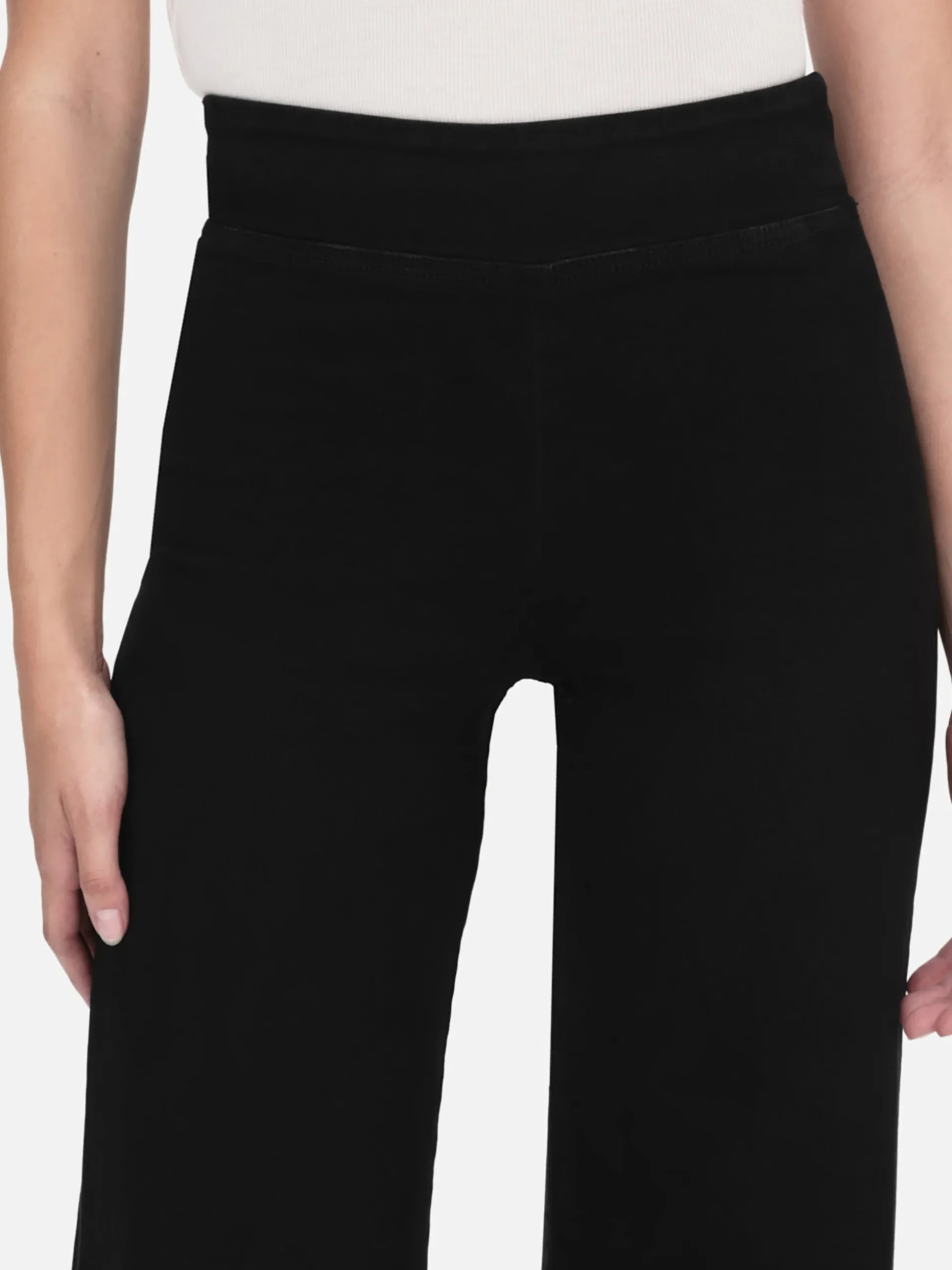 The Jetset Wide Leg in Sheen Noir