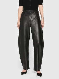 The Leather Bubble in Black