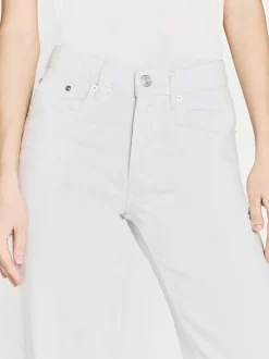 The Slouchy Straight in White