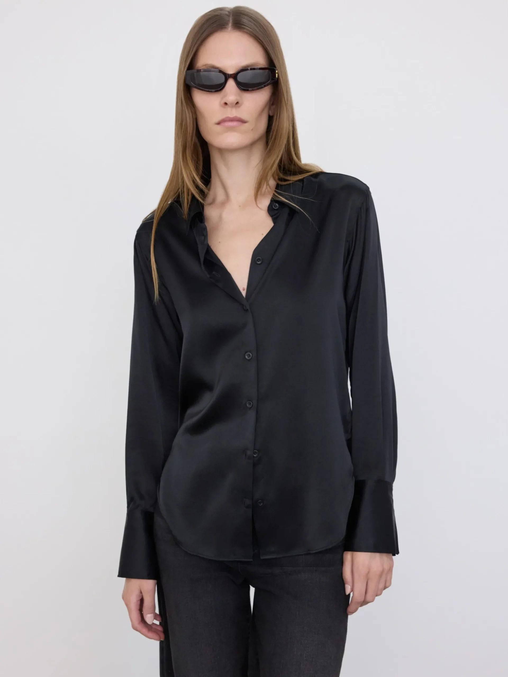 The Standard Shirt in Noir