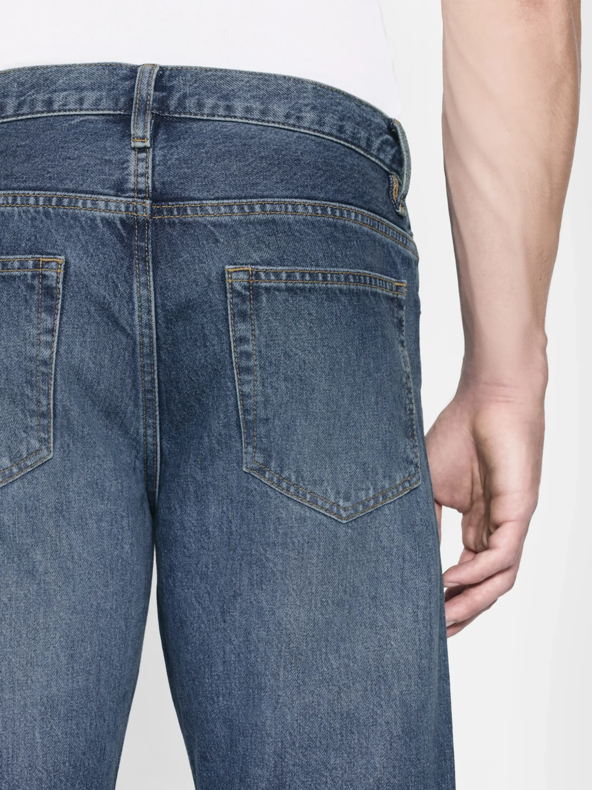 The Straight Jean in Dreamy Blue