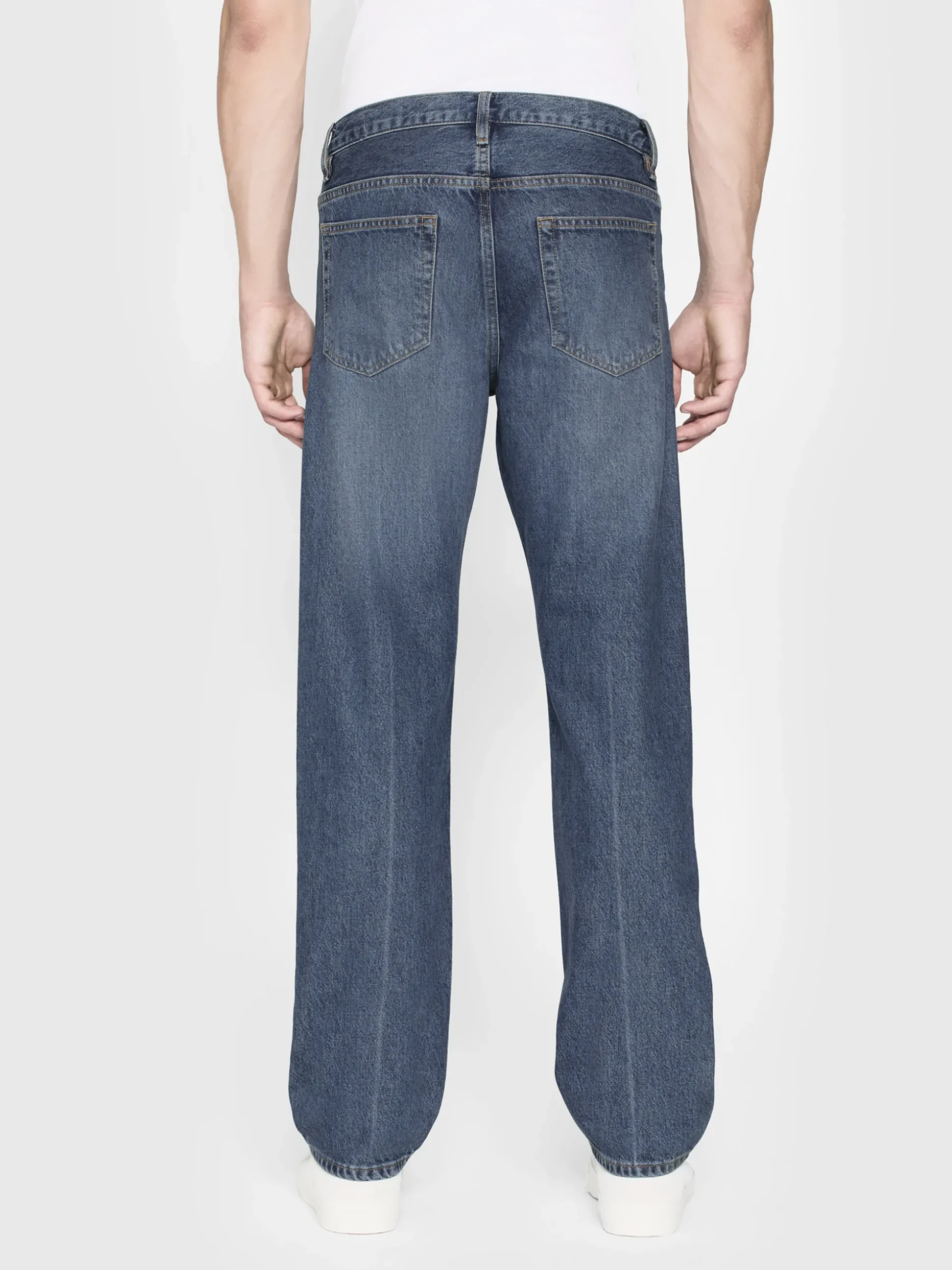 The Straight Jean in Dreamy Blue