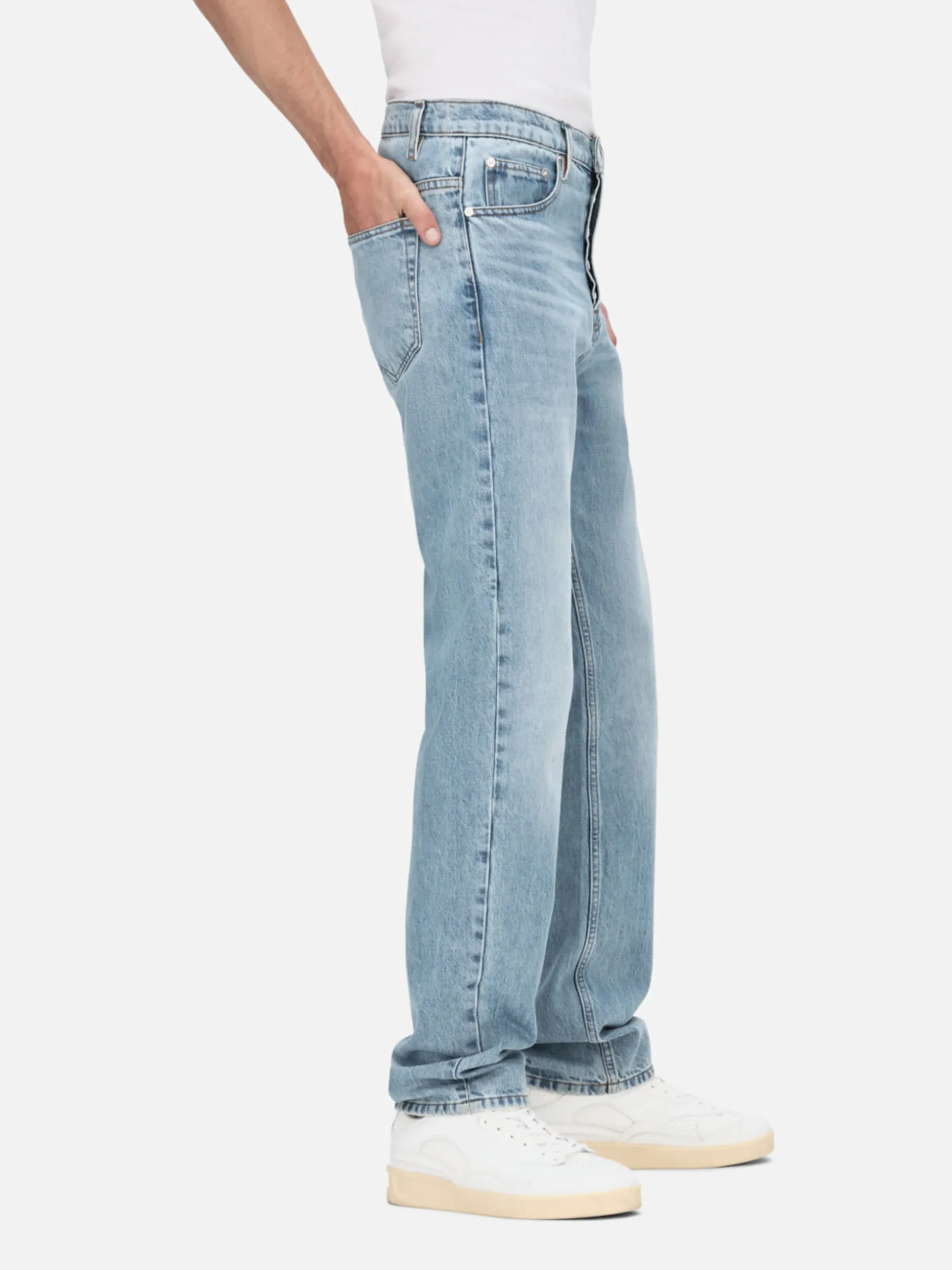 The Straight Jean in Gate