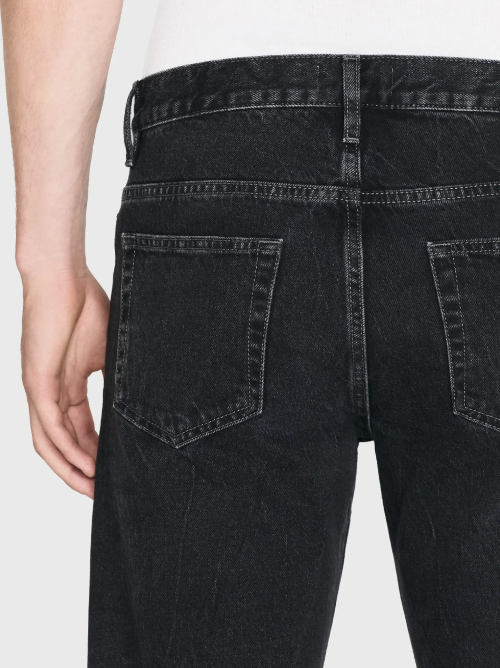 The Straight Jean in Meteorite