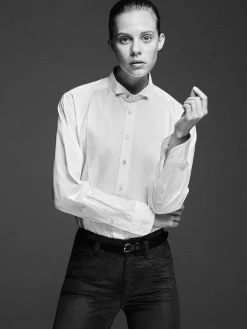 The Thursday Shirt in White