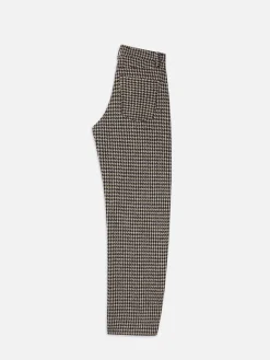 The Tweed Barrel in Houndstooth