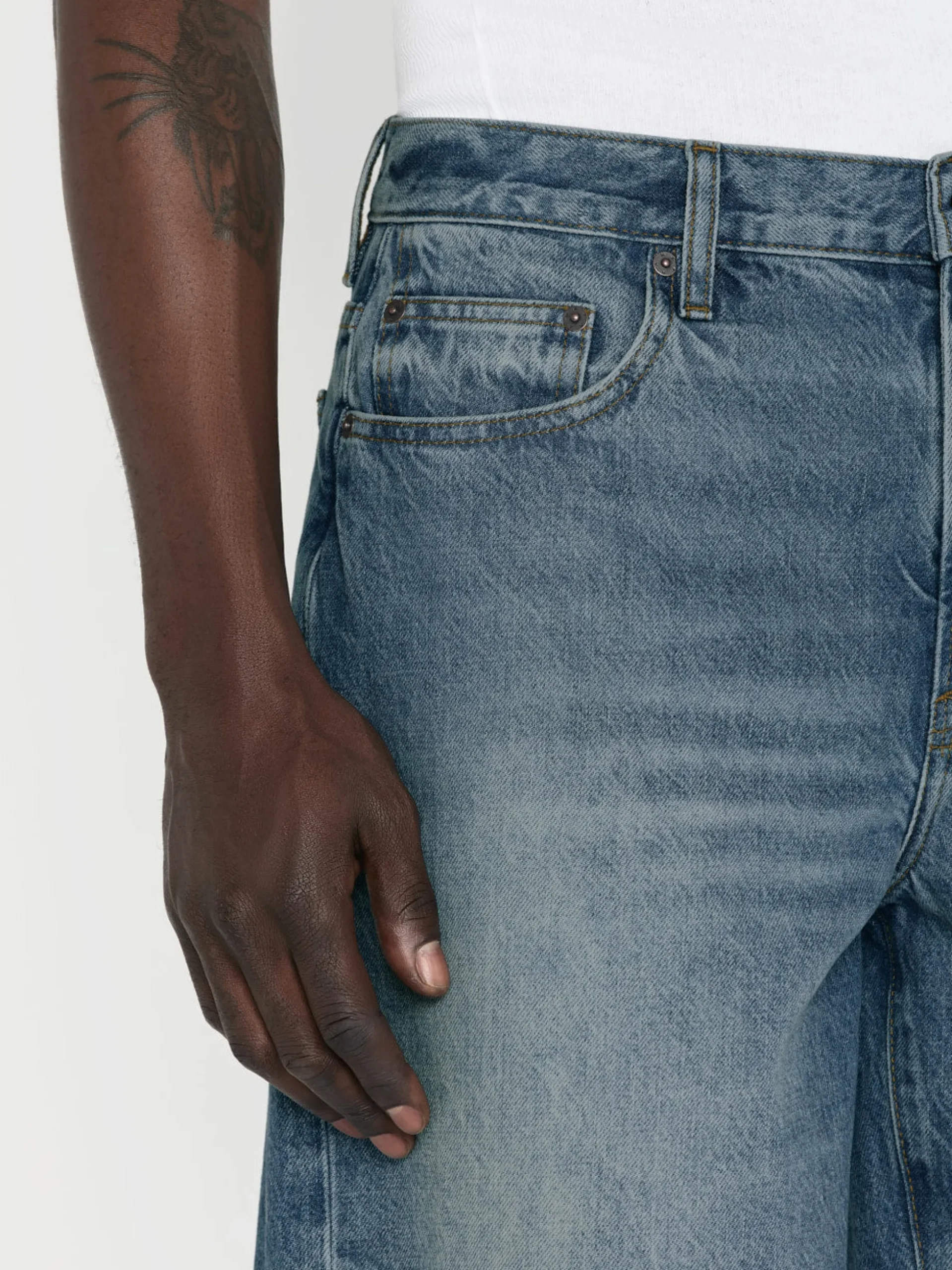 Vintage Denim Short in Raywood