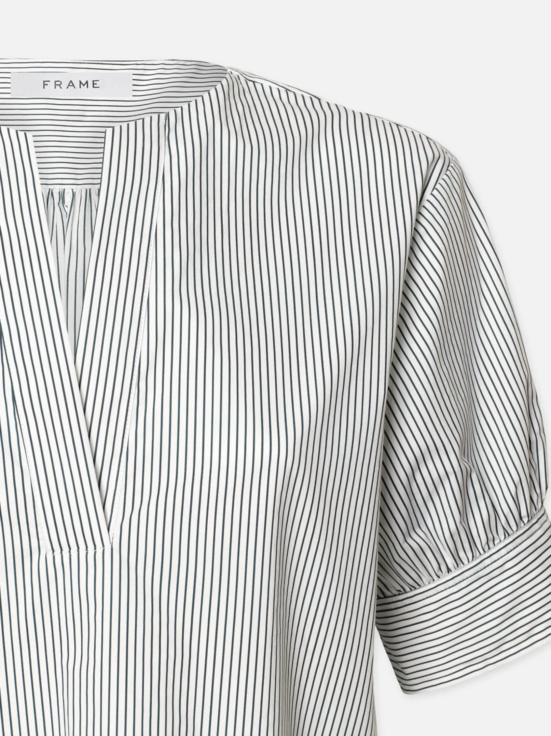V-Neck Popover Top in Navy Multi