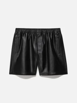 Volley Leather Short in Noir